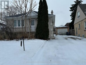 353 Culford Rd in Toronto, ON - Building Photo - Building Photo