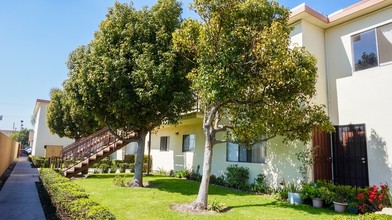 Jackson Street Apartments in Midway City, CA - Building Photo - Building Photo