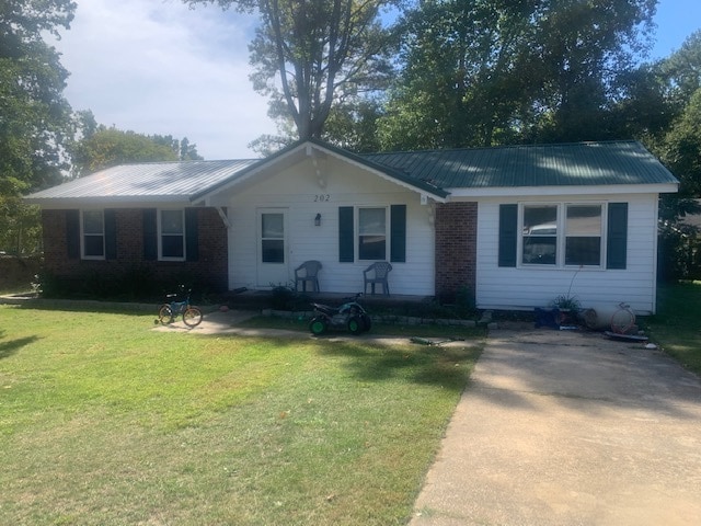property at 202 Murray Fork Dr