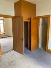 715 6th St SW in Willmar, MN - Foto de edificio - Building Photo