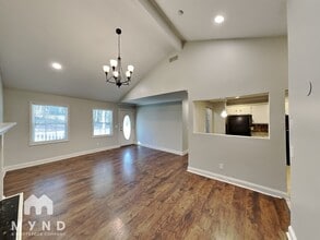 8800 Vagabond Rd in Charlotte, NC - Building Photo - Building Photo