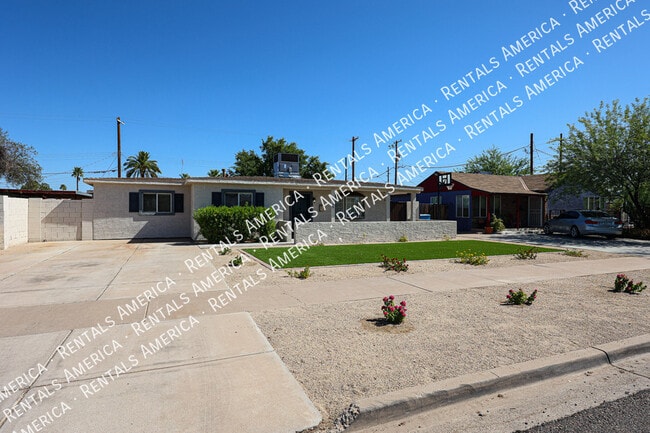 1530 E Windsor Ave in Phoenix, AZ - Building Photo - Building Photo