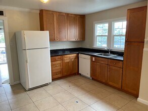624 Fulton St, Unit #1 in Redwood City, CA - Building Photo - Building Photo