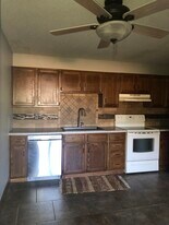 3600 S Gateway Blvd, Unit 102 in Sioux Falls, SD - Building Photo