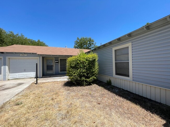 807 W Dean Ave in Killeen, TX - Building Photo - Building Photo