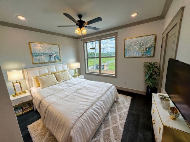 property at 901 27th St