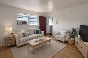 1906 Binz St in Houston, TX - Building Photo