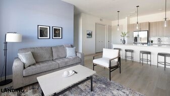 1345 E 15th St in Plano, TX - Building Photo