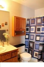 3215 Barclay Ct in Evans, CO - Foto de edificio - Building Photo