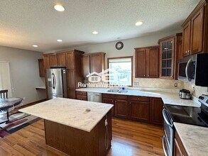 5915 Terraceview Ln N in Plymouth, MN - Building Photo - Building Photo