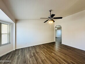 1803 N Cheri Lynn Dr in Chandler, AZ - Building Photo - Building Photo