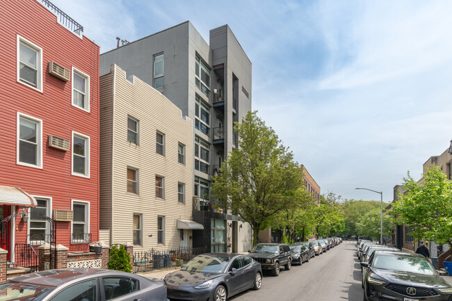 80 Guernsey St in Brooklyn, NY - Building Photo - Building Photo