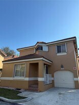 11383 Lakeview Dr in Coral Springs, FL - Building Photo