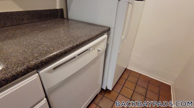 16 St Germain St