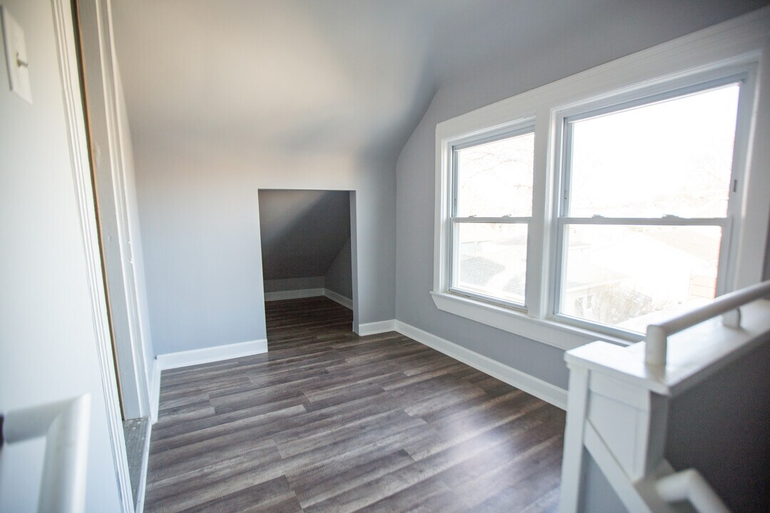 2533 Ridgeland Ave, Unit #2 in Berwyn, IL - Building Photo