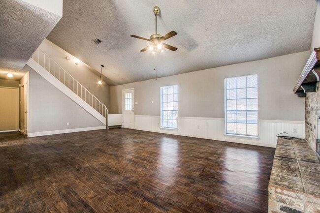 5100 Melody Ct in Flower Mound, TX - Building Photo - Building Photo