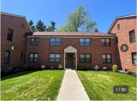 3901 Main St in Eggertsville, NY - Building Photo