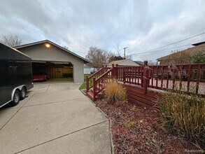5709 N Gulley Rd in Dearborn Heights, MI - Building Photo - Building Photo