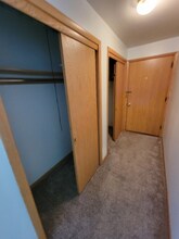 319 E Harris St-Unit -7 in Appleton, WI - Building Photo - Building Photo