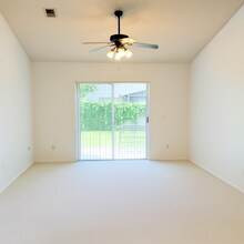 209 Indian Point Cir in Kissimmee, FL - Building Photo - Building Photo