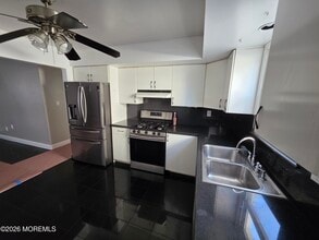 71 Newark Pl in Belleville, NJ - Building Photo - Building Photo