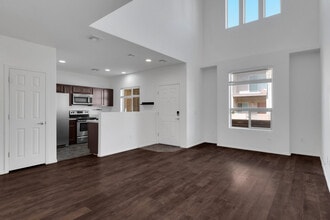 4154 N Thurston Ln, Unit 101 in Tucson, AZ - Foto de edificio - Building Photo