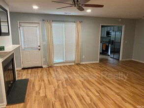 6709 Tattershale Ct in Raleigh, NC - Building Photo - Building Photo