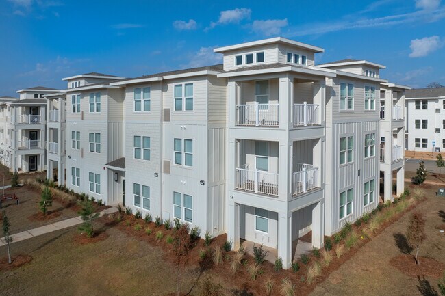 The Grove at Bradford Hills