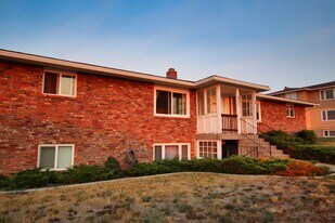 921 Elizabeth St, Unit 2 in Helena, MT - Building Photo