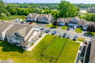 Fetzner Square Apartments & Townhouses in Rochester, NY - Building Photo - Building Photo