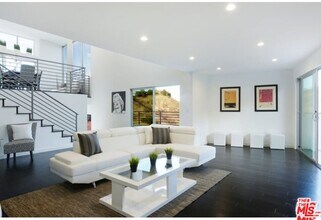 3624 Avenida Del Sol in Los Angeles, CA - Building Photo - Building Photo