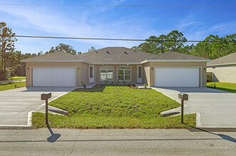 30 Frenora Ln in Palm Coast, FL - Building Photo - Building Photo