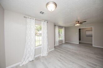 12507 Whittington Dr in Houston, TX - Building Photo - Building Photo