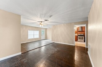 3216 Avenue I in Rosenberg, TX - Building Photo - Building Photo