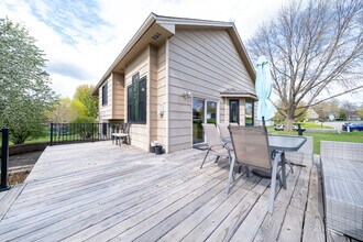 17245 Foliage Ave in Farmington, MN - Building Photo - Building Photo