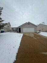 7427 Haida Way in Fort Wayne, IN - Building Photo