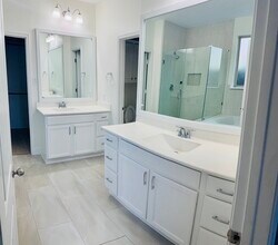 23410 Bracino Lake Dr in Katy, TX - Foto de edificio - Building Photo