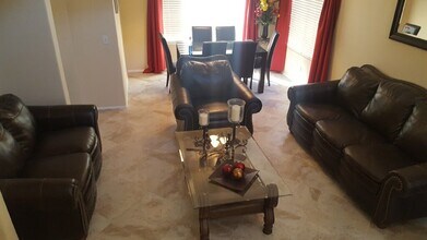 9078 E Autumn Sage St in Tucson, AZ - Building Photo - Building Photo