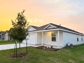 3715 Longleaf Dr in Sherman, TX - Building Photo
