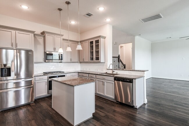 property at 3802 W Vicksburg Estates Dr