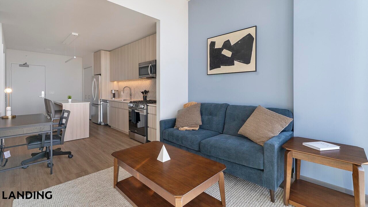 513 S Damen Ave, Unit 1906 in Chicago, IL - Building Photo