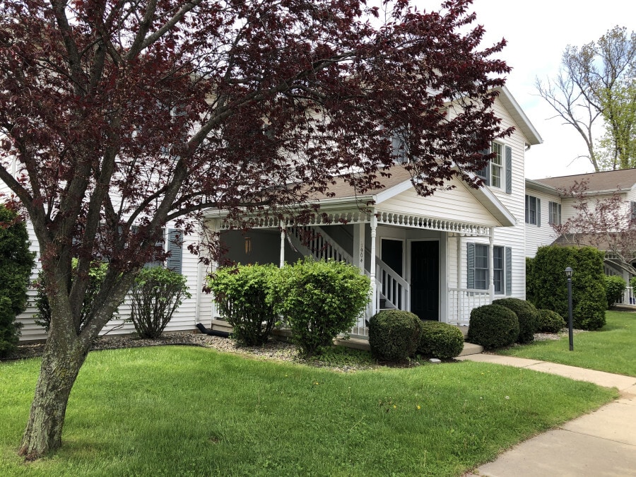 1905 Sand Dollar Dr in Warsaw, IN - Building Photo