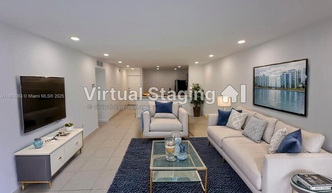 11925 NE 2nd Ave in Miami, FL - Building Photo - Building Photo