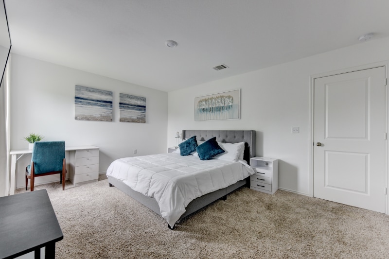 2204 Nightview Dr in Pflugerville, TX - Building Photo