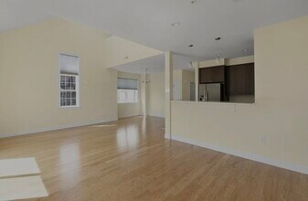 70 Endicott St in Norwood, MA - Building Photo - Building Photo