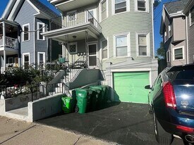 56 William St in Medford, MA - Building Photo