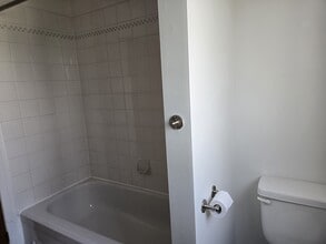 109 Rue Bourgeois in Granby, QC - Building Photo - Building Photo