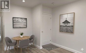 67 Wayland Ave in Toronto, ON - Building Photo - Building Photo