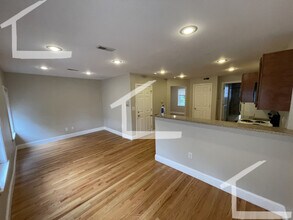 13 Pompeii St in Boston, MA - Foto de edificio - Building Photo