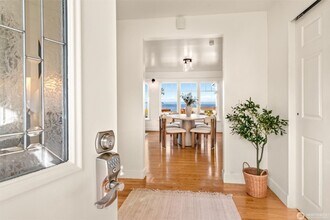 1539 Mukilteo Ln in Mukilteo, WA - Building Photo - Building Photo